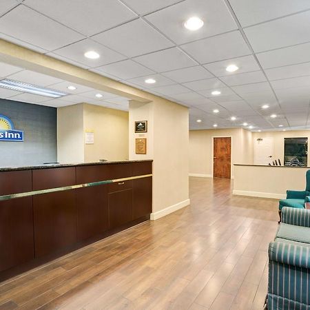 Days Inn - Chapel Hill Eksteriør bilde