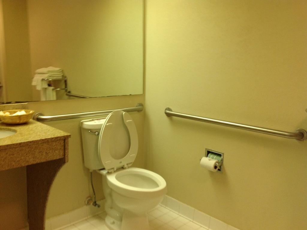 Days Inn - Chapel Hill Eksteriør bilde